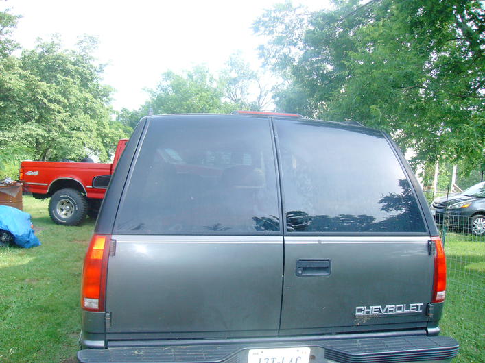 1999 Chevy suburban XLT